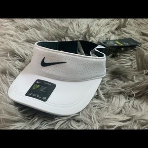 women’s nike golf visor